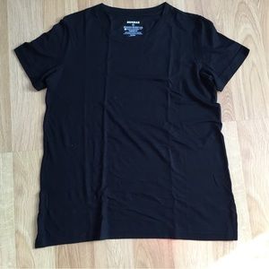 Bombas black crew neck tee